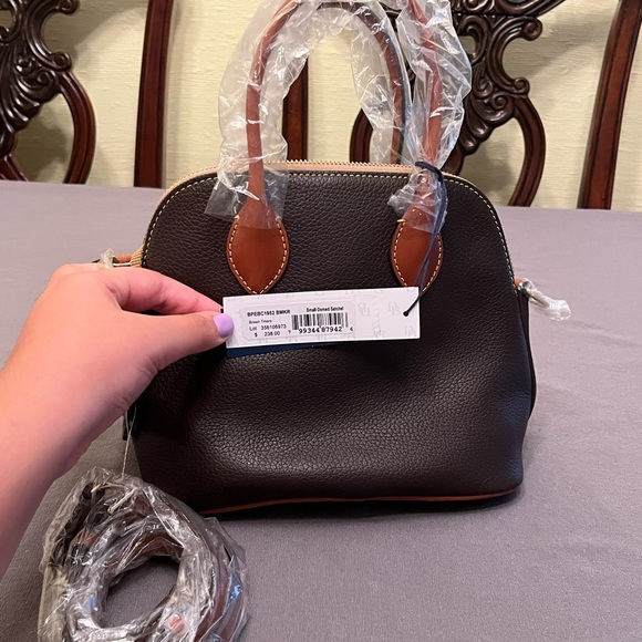 Dooney & Bourke- Small Domed Satchel in Brown and Tan- brand new with tags - Picture 4 of 6